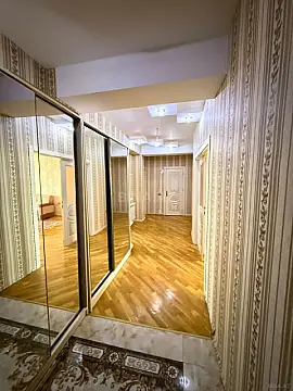 Kirayə verilir 2 otaqlı mənzil 100 m²