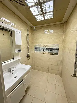 Kirayə verilir 2 otaqlı mənzil 100 m²