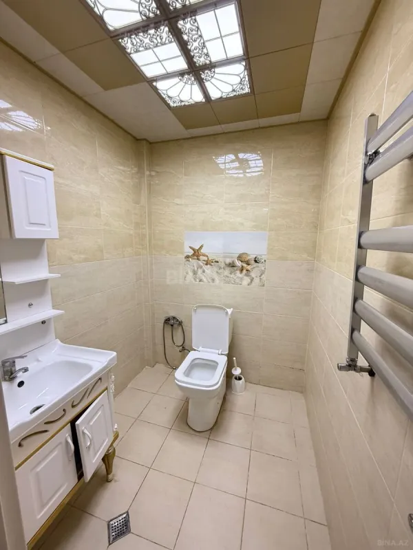 Kirayə verilir 2 otaqlı mənzil 100 m²