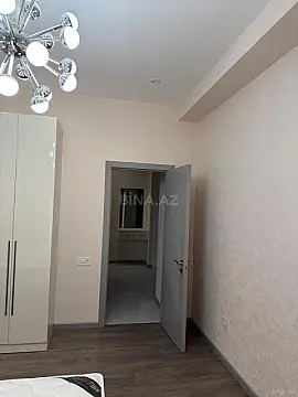 Kirayə verilir 2 otaqlı mənzil 95 m²