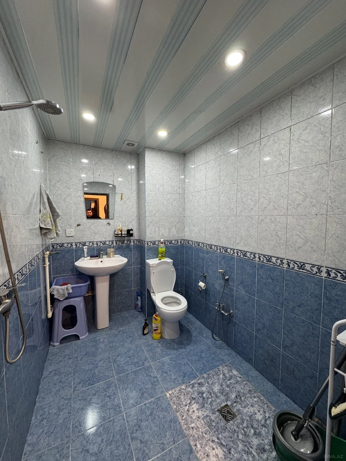 Satılır 2 otaqlı mənzil 65 m²