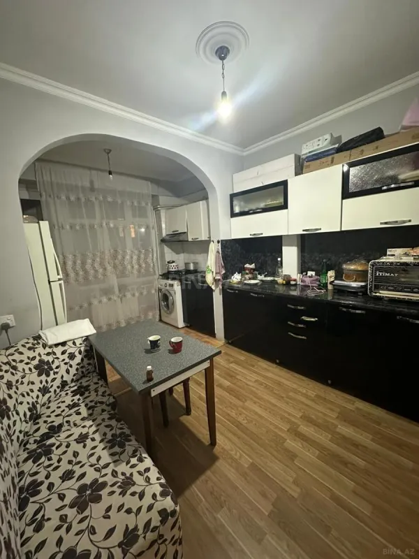 Satılır 2 otaqlı mənzil 60 m²