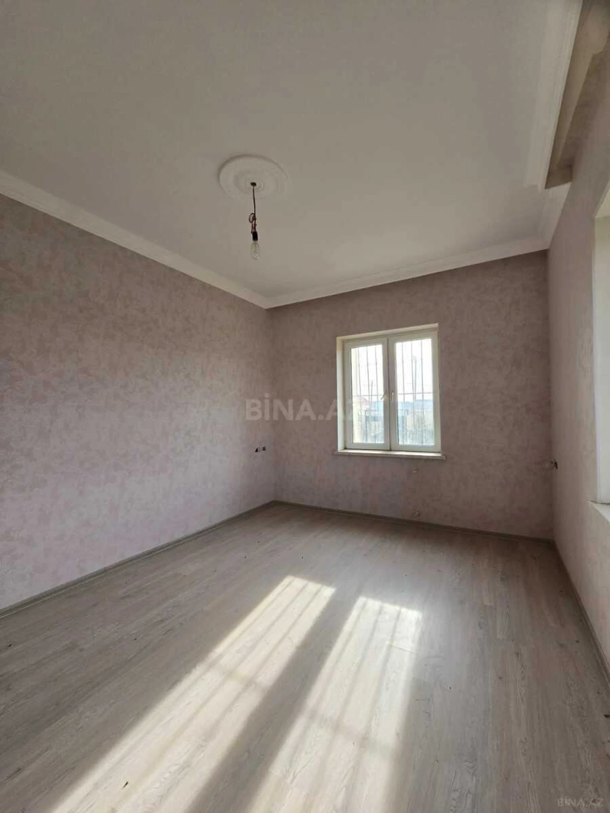 Satılır 3 otaqlı həyət evi 80 m²