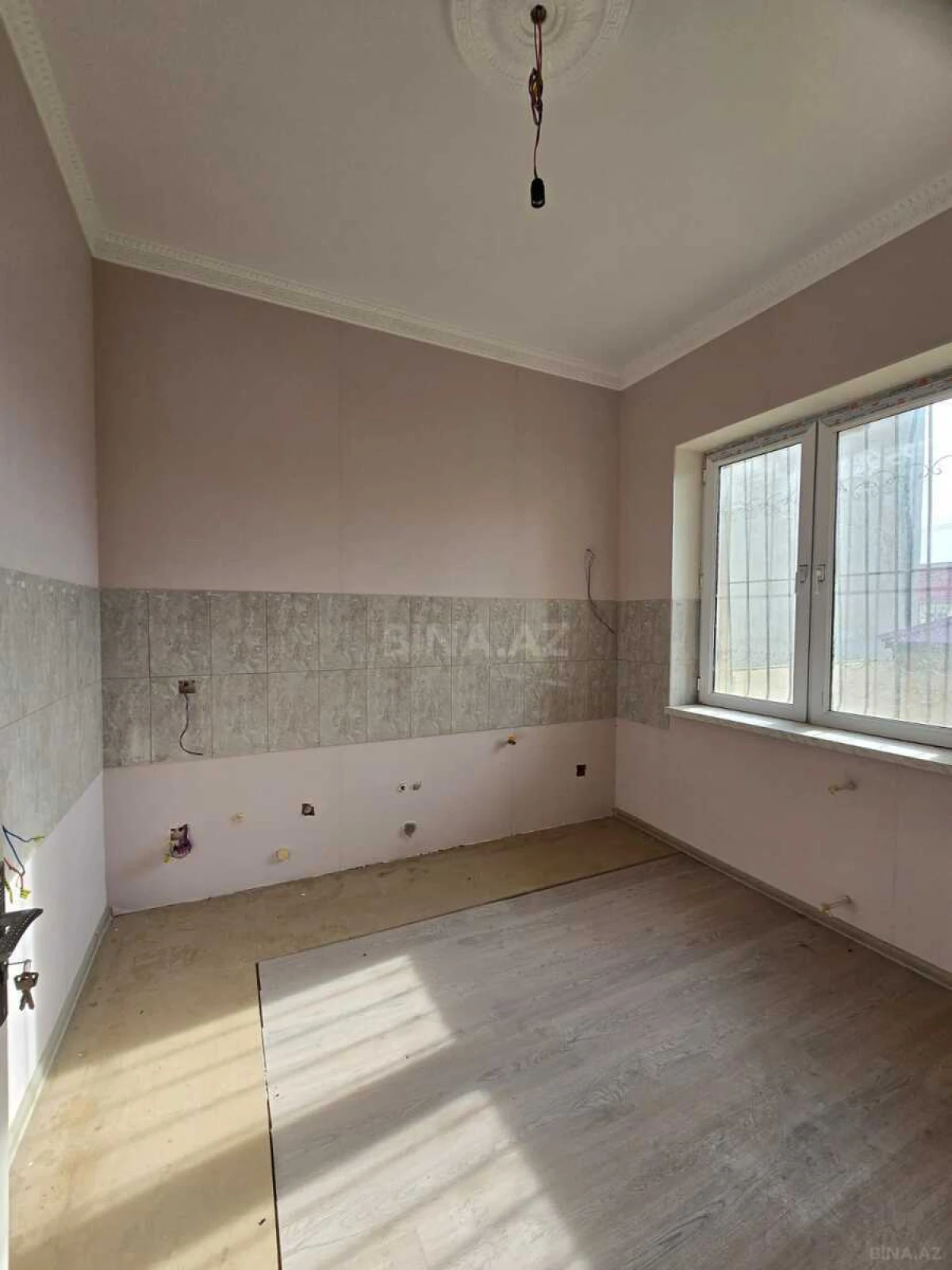 Satılır 3 otaqlı həyət evi 80 m²