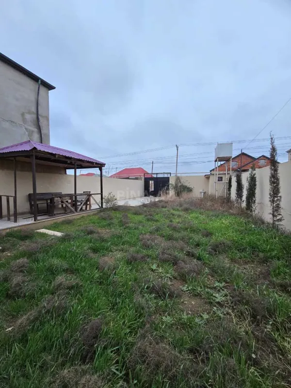 Satılır 3 otaqlı həyət evi 80 m²