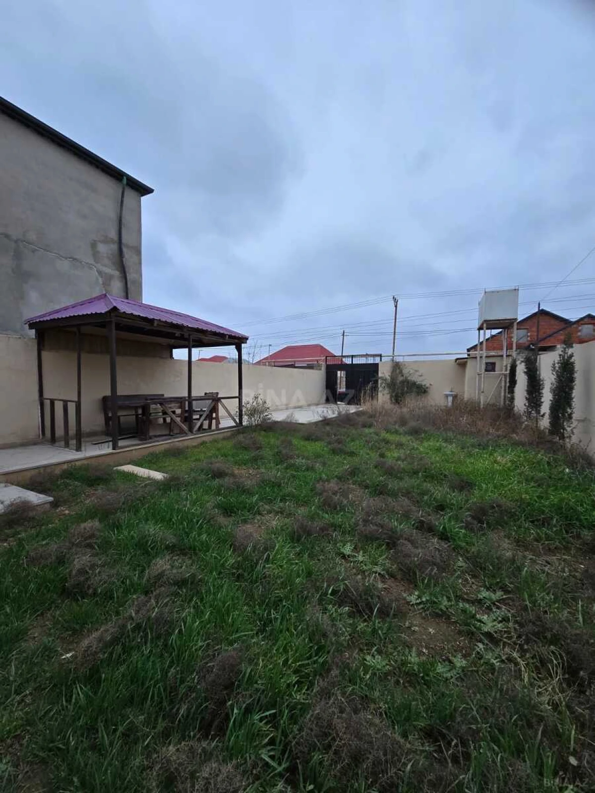 Satılır 3 otaqlı həyət evi 80 m²