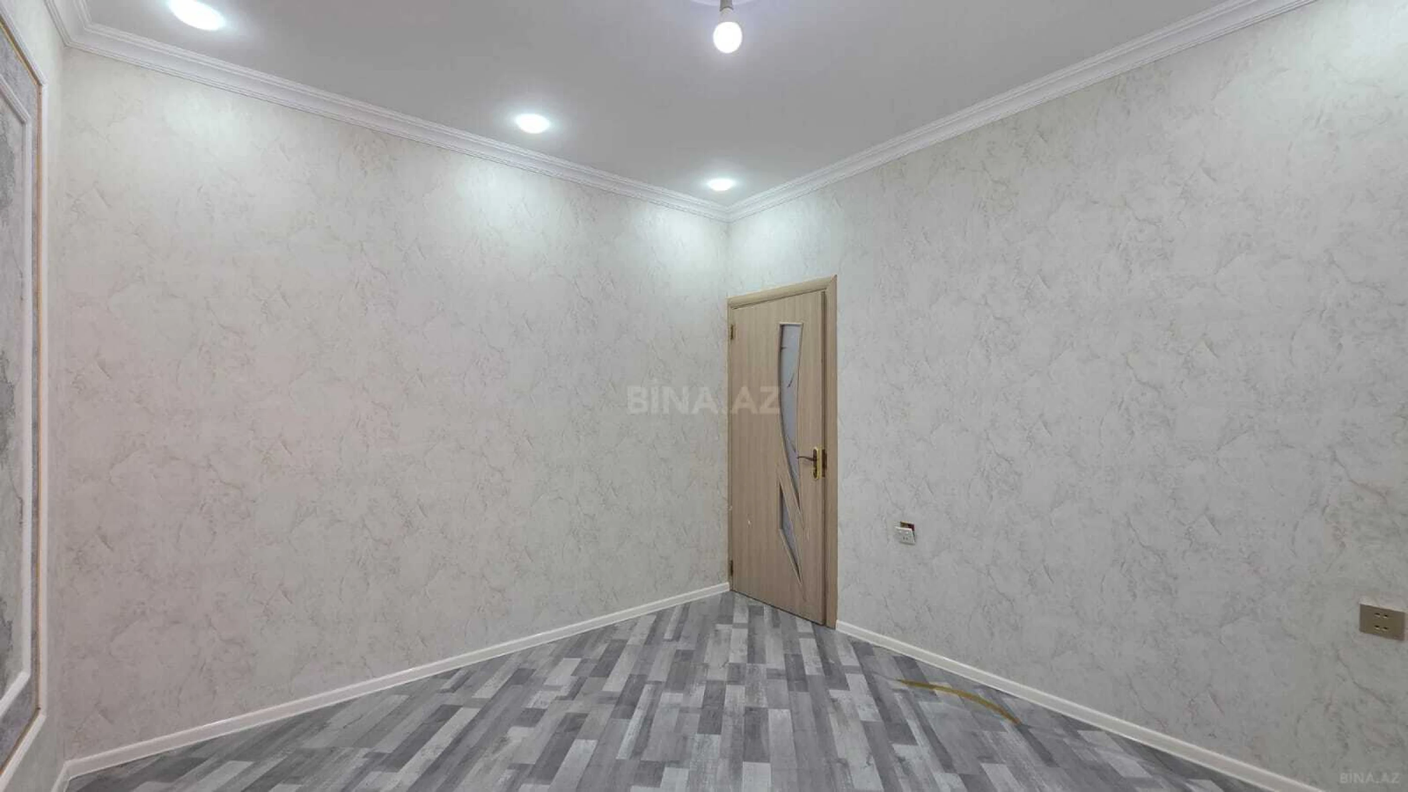 Satılır 4 otaqlı həyət evi 80 m²