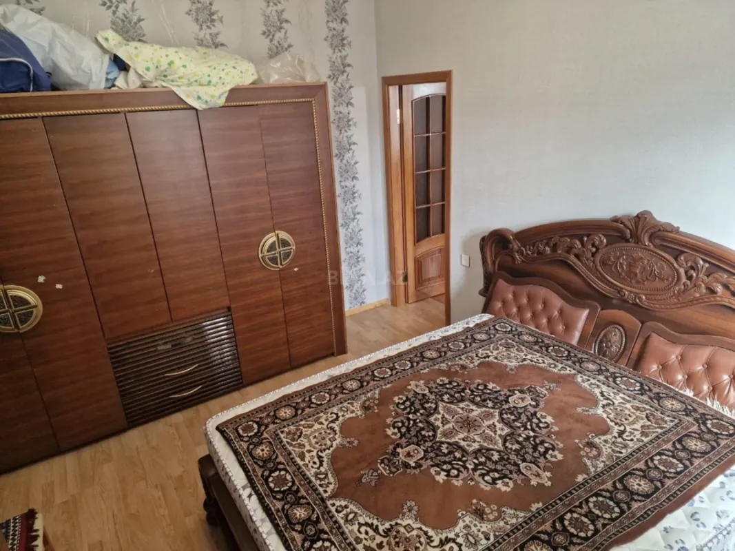 Kirayə verilir 5 otaqlı həyət evi 200 m²