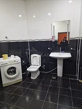 Kirayə verilir 5 otaqlı həyət evi 200 m²