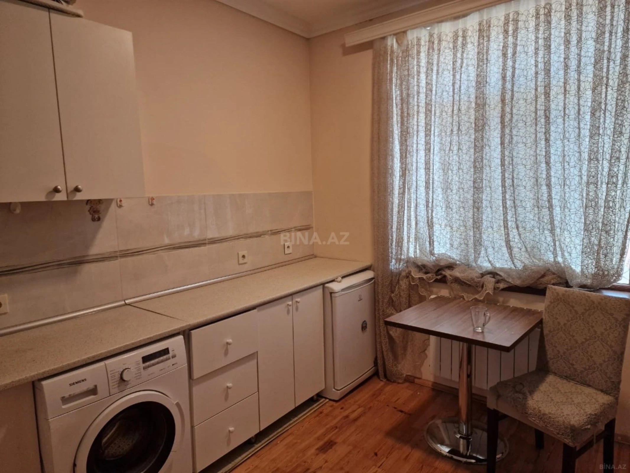 Kirayə verilir 5 otaqlı həyət evi 200 m²