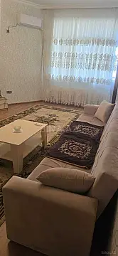 Kirayə verilir 3 otaqlı mənzil 120 m²