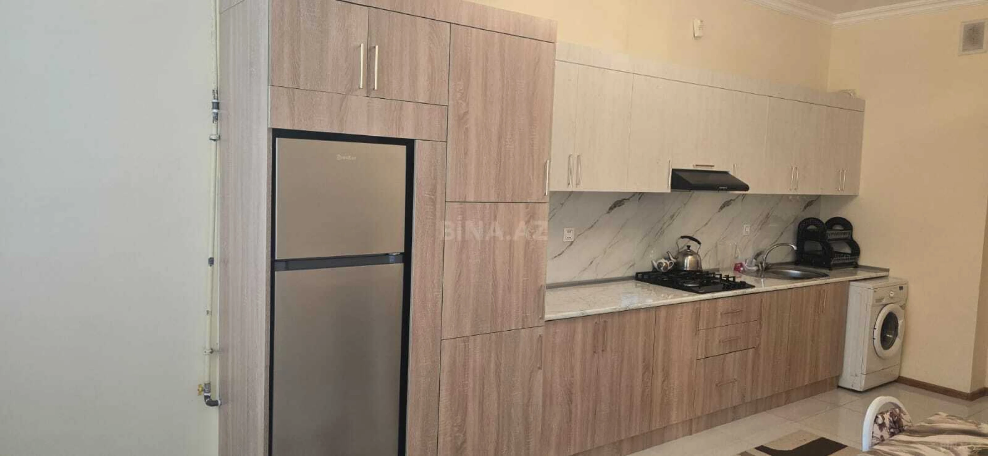 Kirayə verilir 3 otaqlı mənzil 120 m²