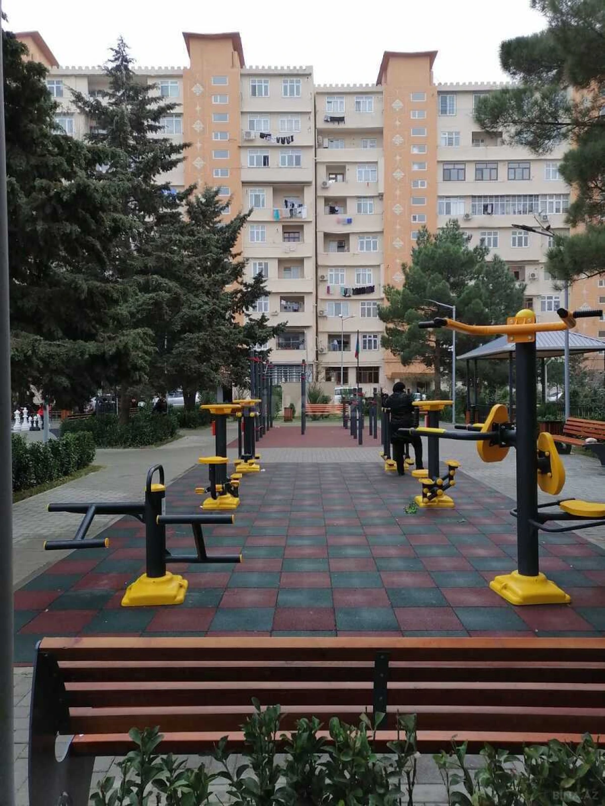 Satılır 2 otaqlı mənzil 59.9 m²