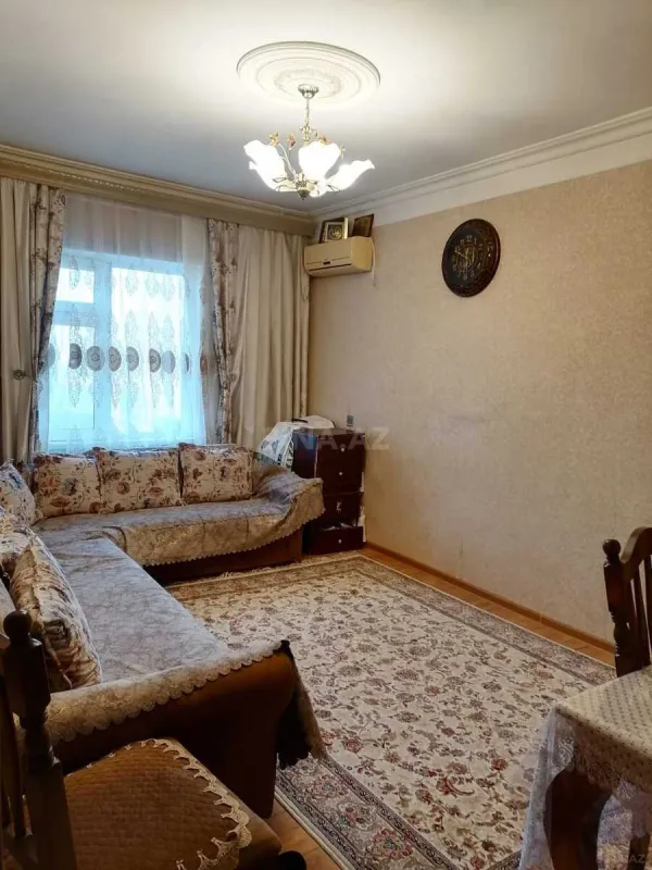 Satılır 2 otaqlı mənzil 59.9 m²