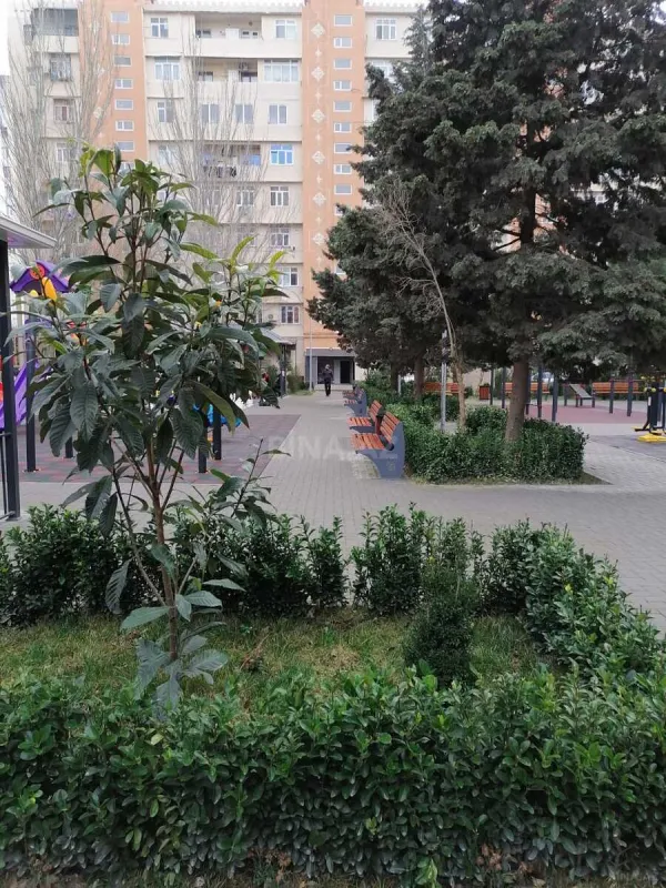 Satılır 2 otaqlı mənzil 59.9 m²