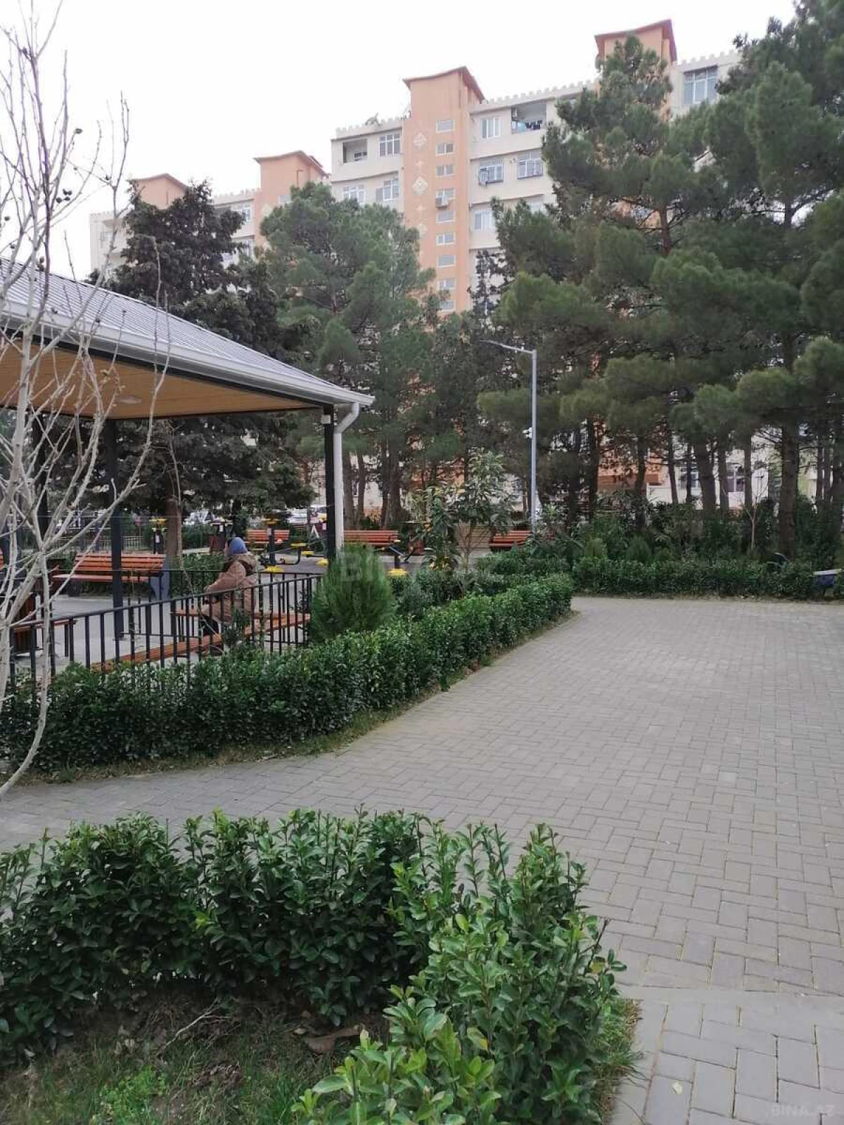Satılır 2 otaqlı mənzil 59.9 m²