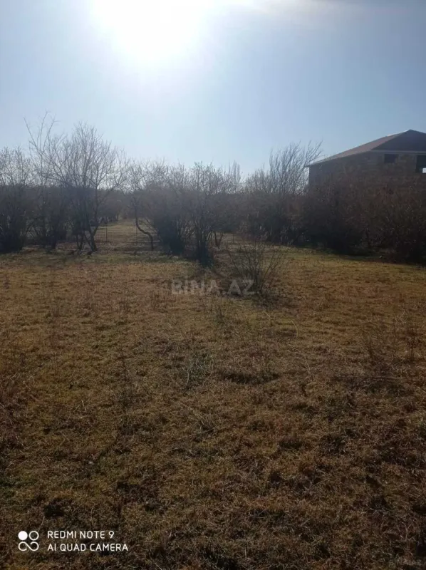 Satılır torpaq sahəsi 15 m²