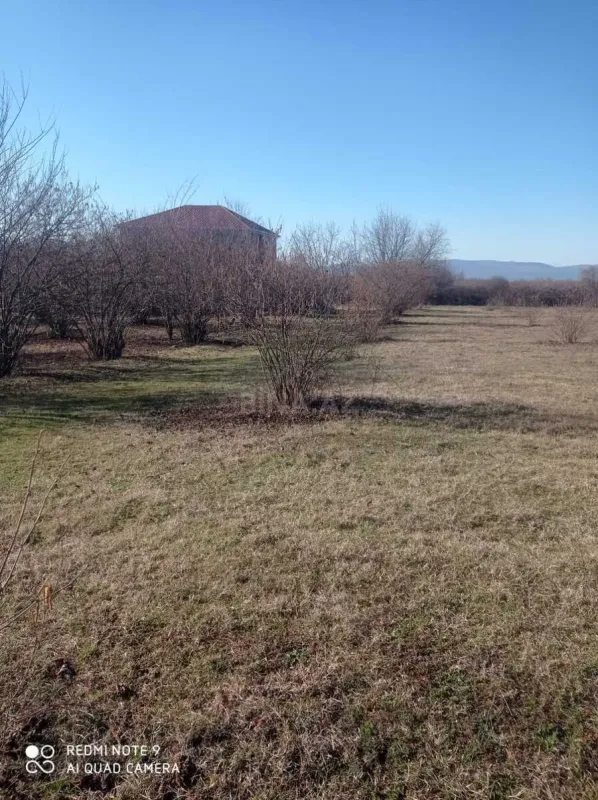 Satılır torpaq sahəsi 15 m²