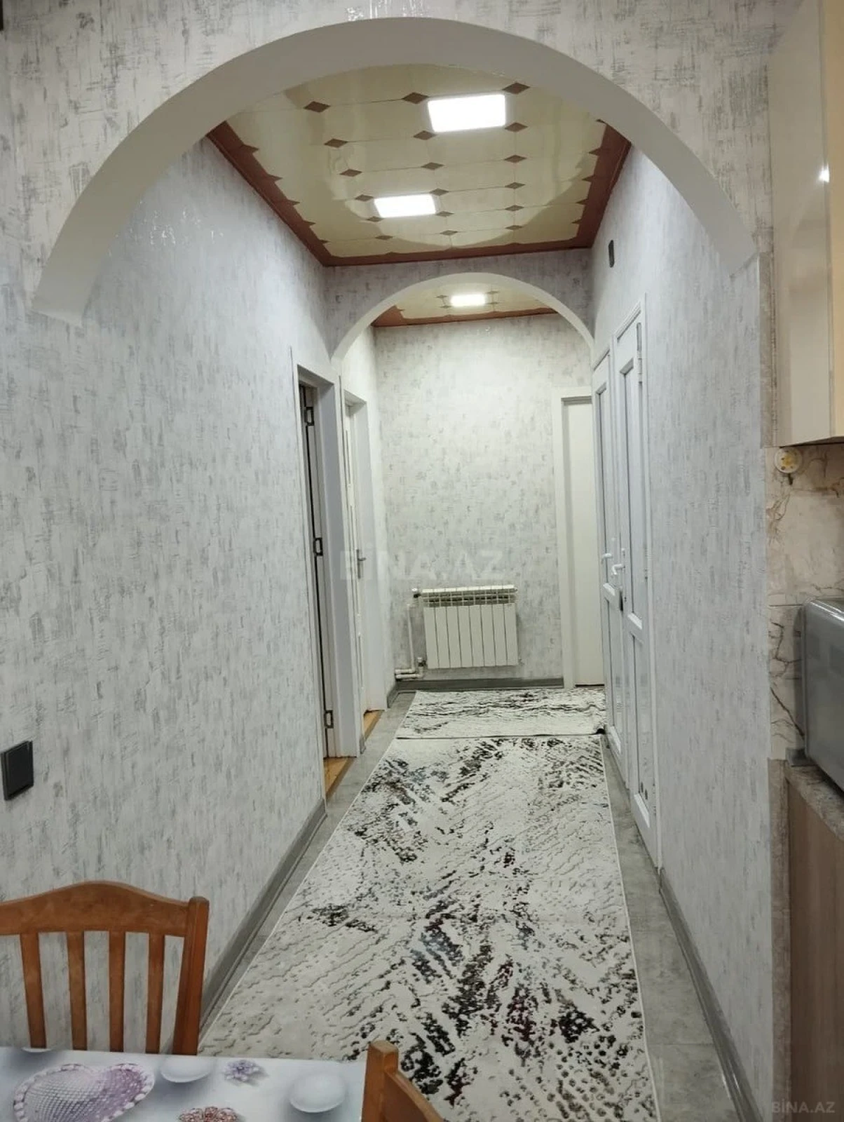 Satılır 4 otaqlı mənzil 100 m²