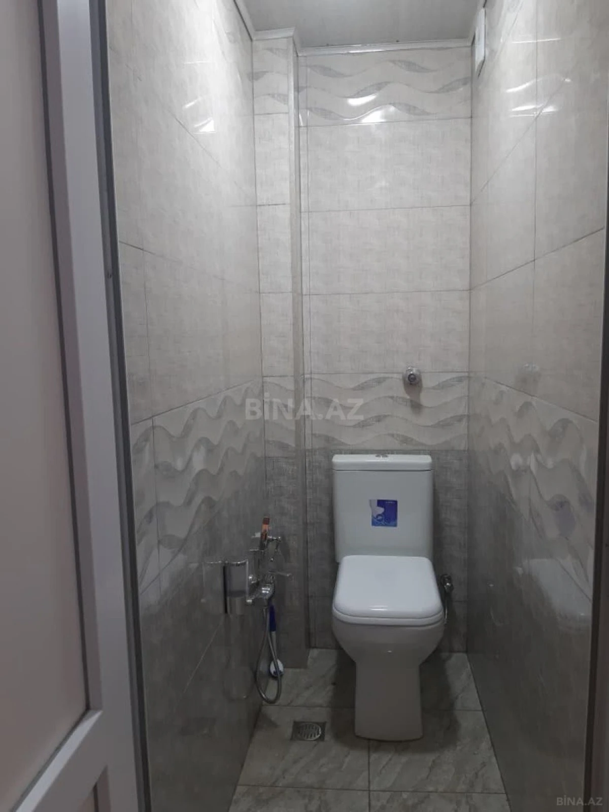 Satılır 4 otaqlı mənzil 100 m²