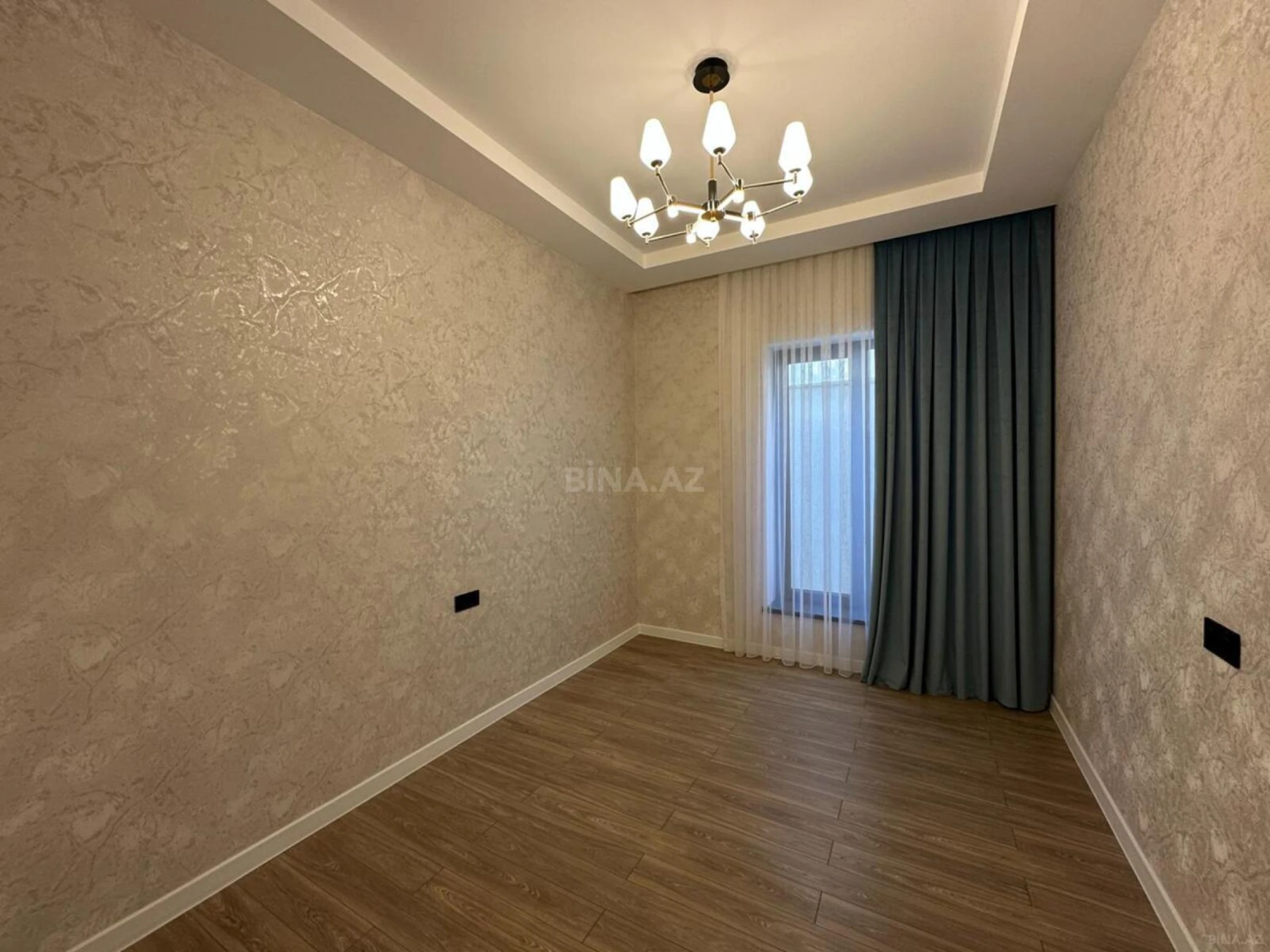 Satılır 4 otaqlı həyət evi 170 m²