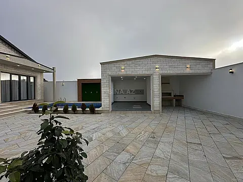 Satılır 4 otaqlı həyət evi 170 m²