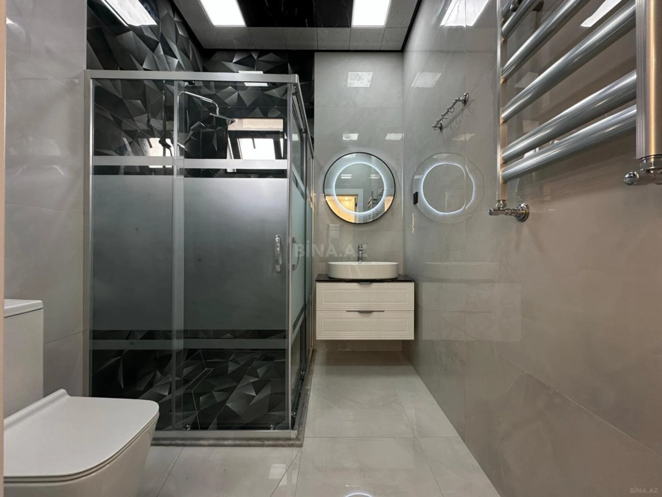 Satılır 4 otaqlı həyət evi 170 m²