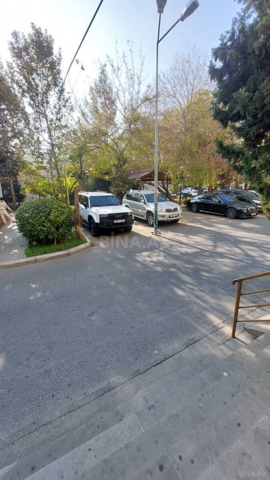 Satılır 2 otaqlı mənzil 68 m²