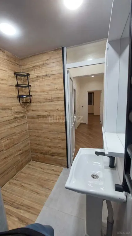 Satılır 2 otaqlı mənzil 68 m²