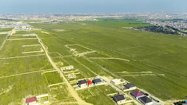 Satılır torpaq sahəsi 752 m²