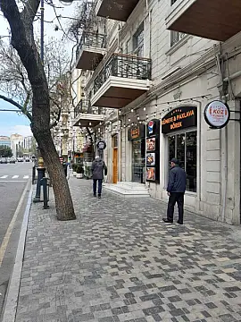 Kirayə verilir 3 otaqlı ofis 60 m² — Bakı 3 otaq 60.00 m²