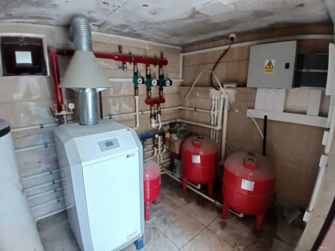 Kirayə verilir obyekt 576 m²