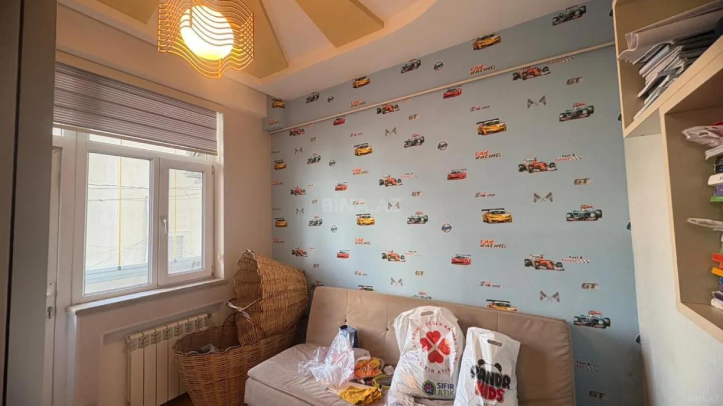 Satılır 3 otaqlı mənzil 90 m²