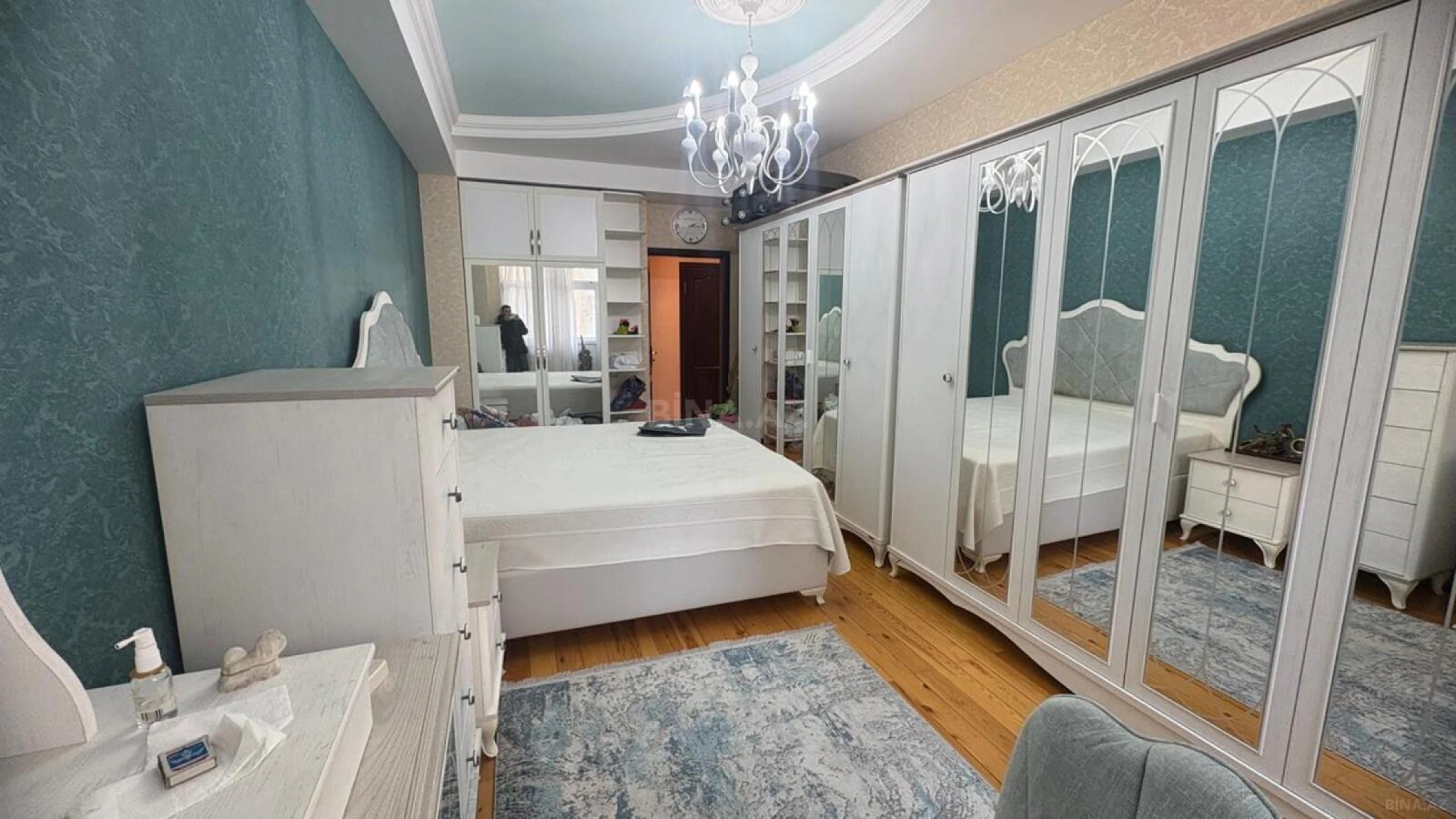 Satılır 3 otaqlı mənzil 90 m²