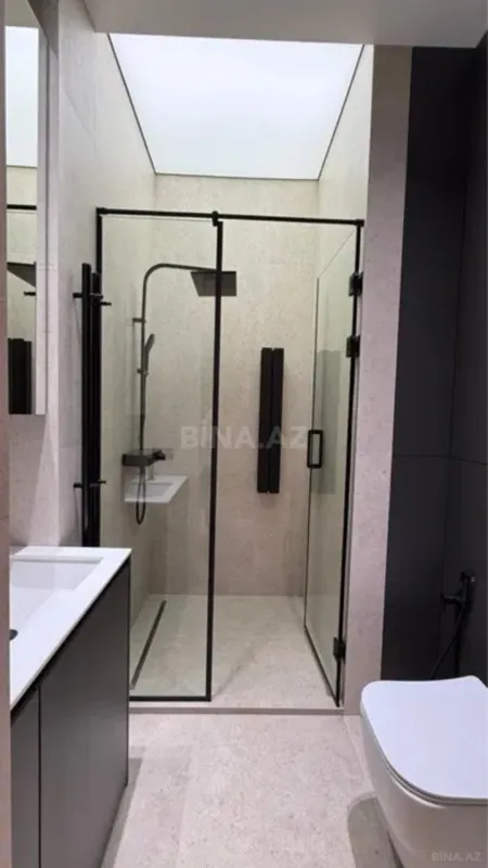 Kirayə verilir 3 otaqlı mənzil 110 m²