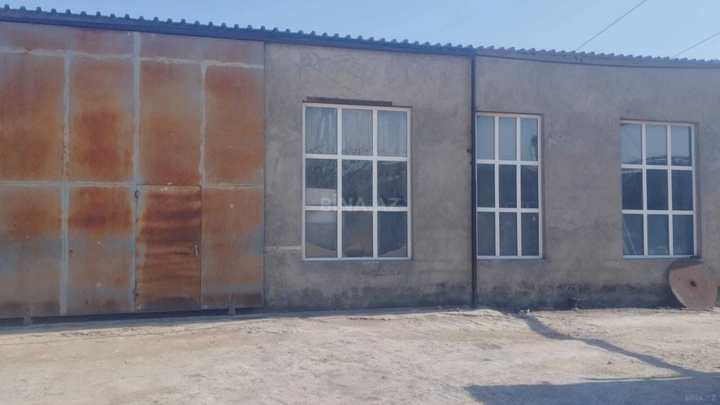 Kirayə verilir obyekt 240 m²