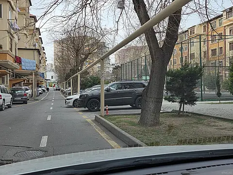 Satılır 1 otaqlı mənzil 44 m²