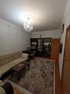 Satılır 1 otaqlı mənzil 44 m²