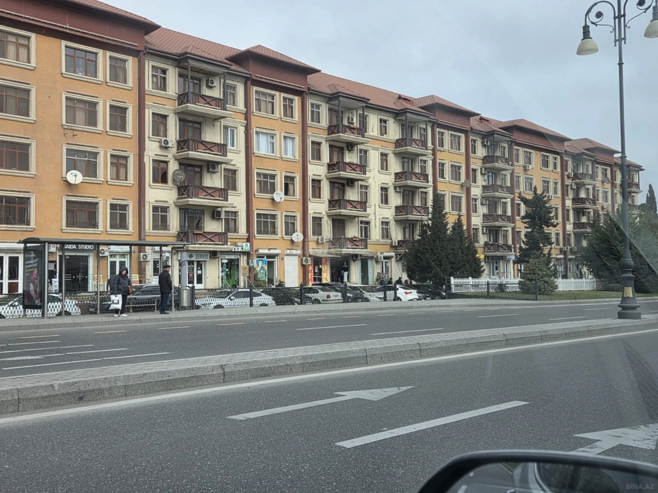 Satılır 1 otaqlı mənzil 44 m²