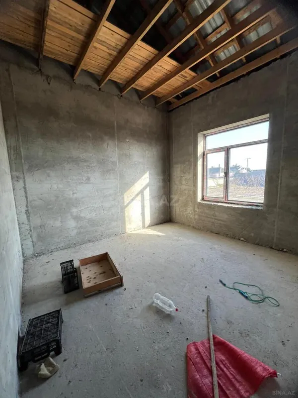 Satılır 4 otaqlı həyət evi 161 m²