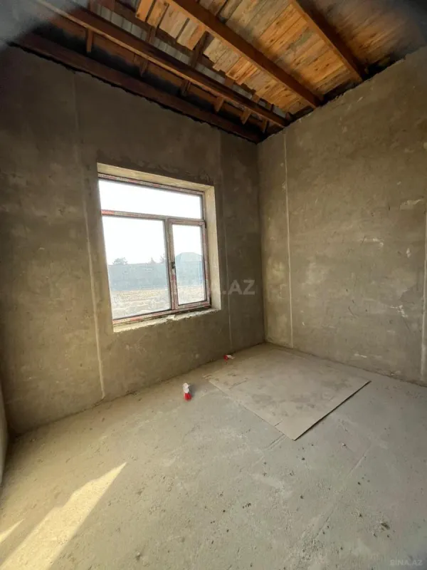 Satılır 4 otaqlı həyət evi 161 m²