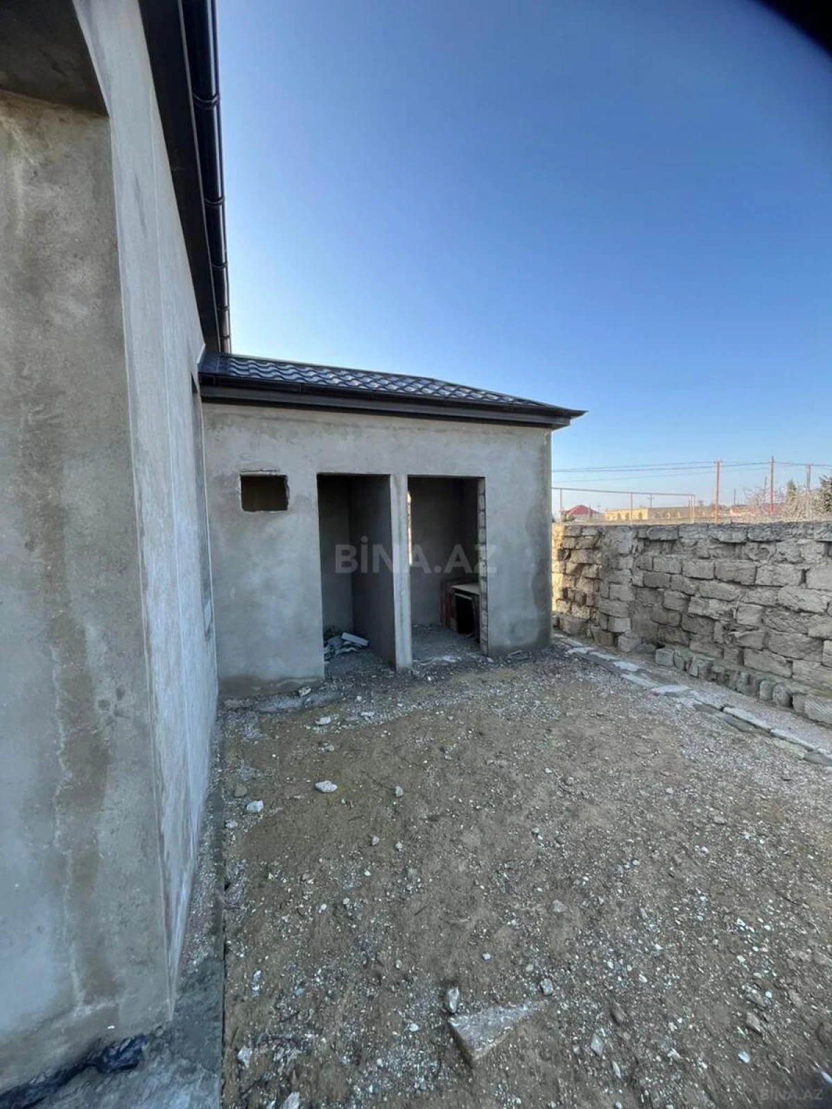 Satılır 4 otaqlı həyət evi 161 m²