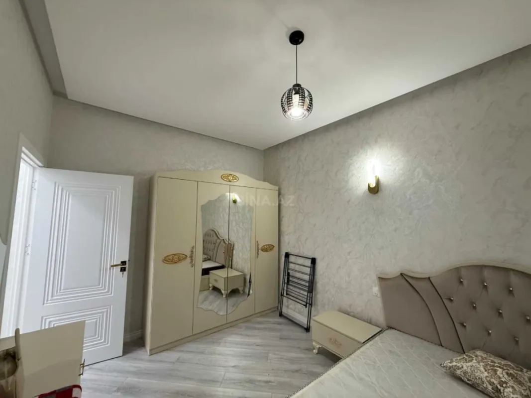 Kirayə verilir 2 otaqlı mənzil 65 m²