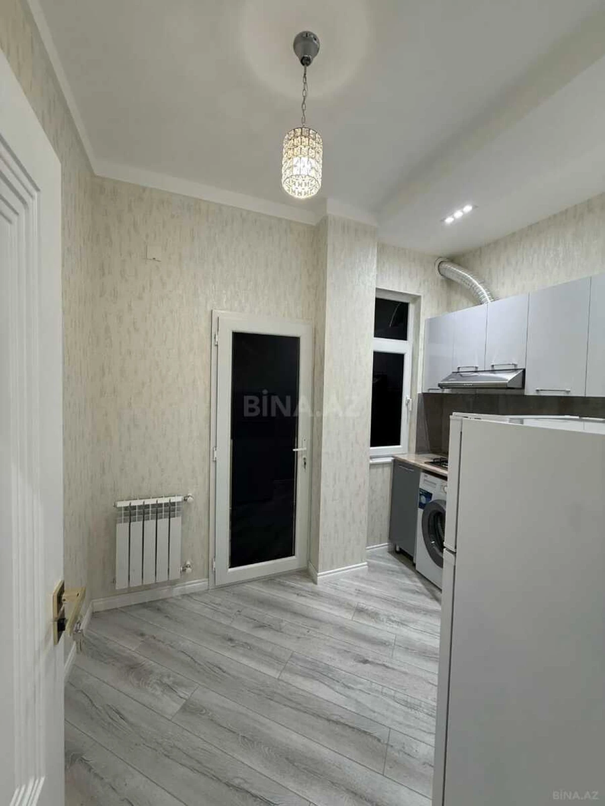Kirayə verilir 2 otaqlı mənzil 65 m²
