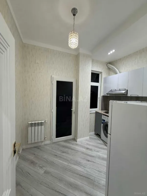 Kirayə verilir 2 otaqlı mənzil 65 m²