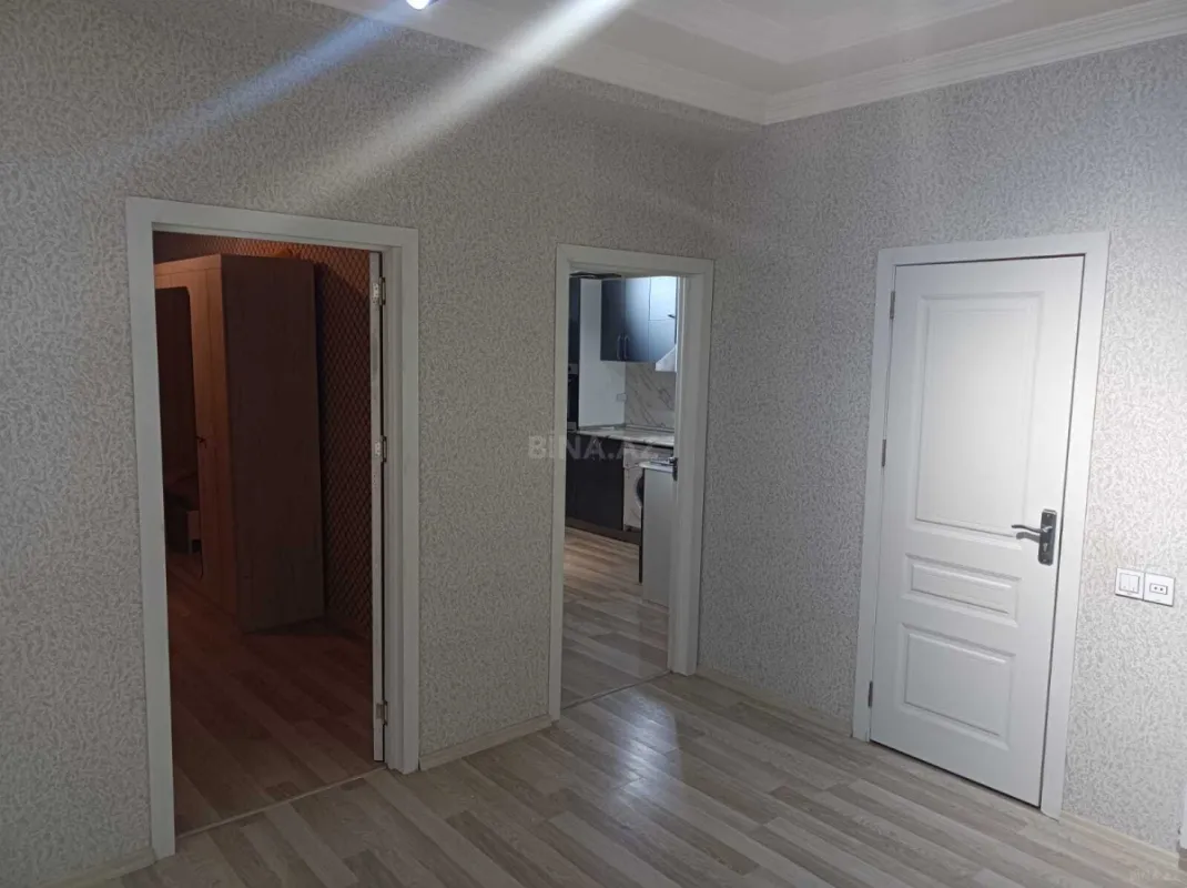 Kirayə verilir 2 otaqlı mənzil 60 m²