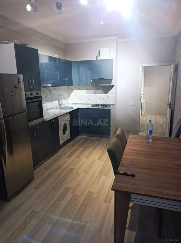 Kirayə verilir 2 otaqlı mənzil 60 m²