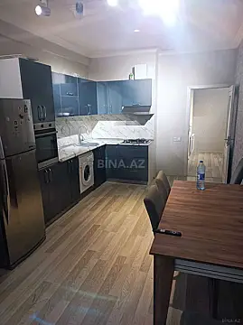 Kirayə verilir 2 otaqlı mənzil 60 m²