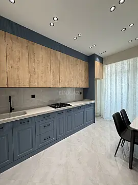 Satılır 2 otaqlı mənzil 83 m²