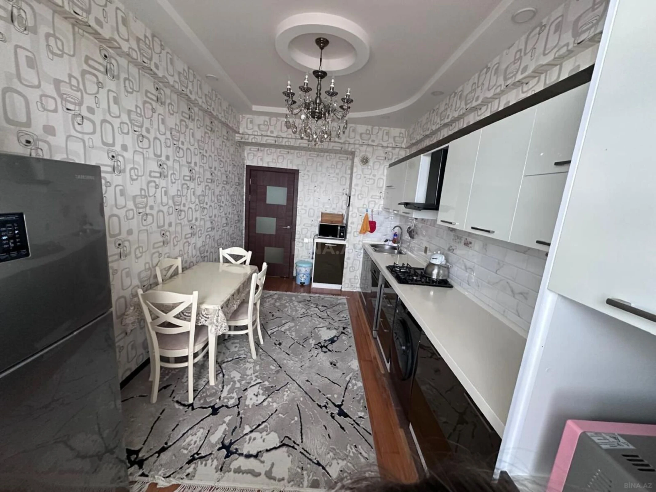Satılır 3 otaqlı mənzil 86 m²